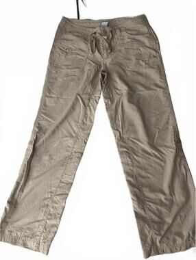 The North Face Womens Size 10 Short Hiking Pants Tan